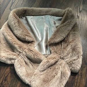 Tan Faux Fur Women's Teddy wrap shawl